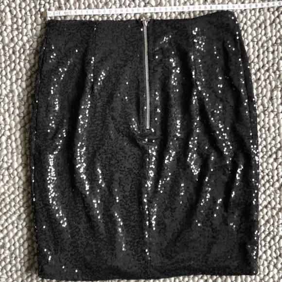 Kenzie - Small - Black Sequin Mini Skirt - Picture 4 of 6